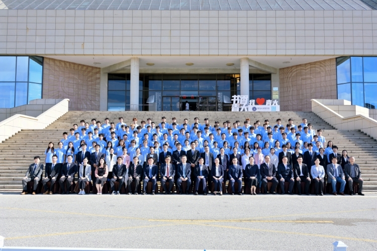 2026학년도 제1기 신입생 단체사진

